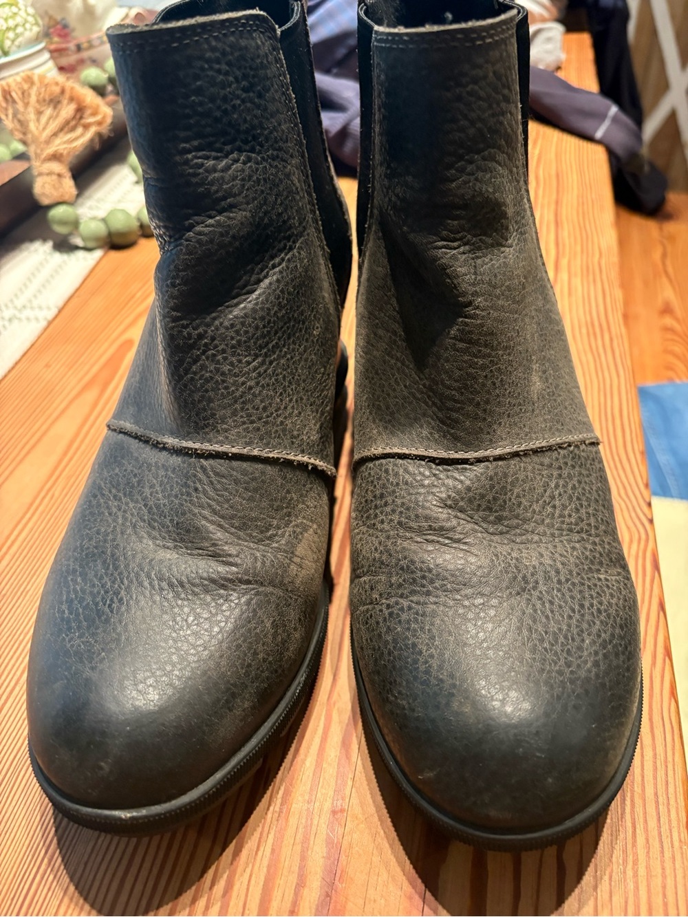 Sorel Black Leather Ankle Booties